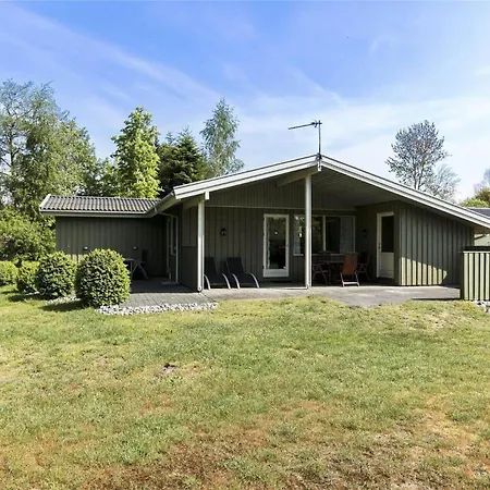 Casa vacanze 1508 Aakirkeby - Strandvangen 6 *